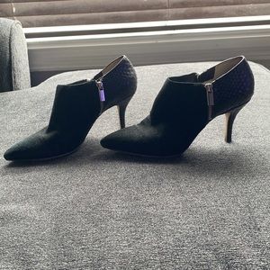 Michael Kors black booties size 9.5